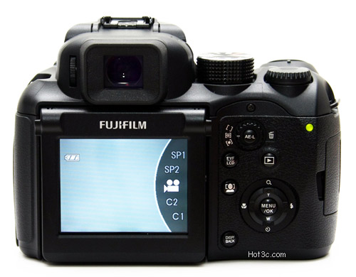 [Fujifilm] 獨家:準單眼富士S100FS評測