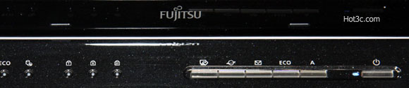[Fujitsu] 羽量Core i7 富士通 P770A 評測