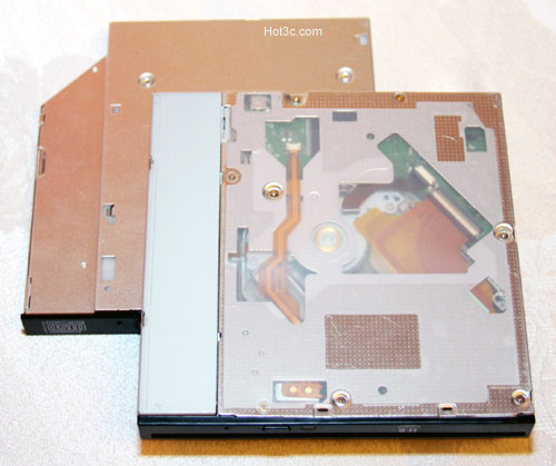 [Hitachi-LG] 結合SSD與光碟機的 HyDrive