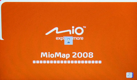 [Mio] 七吋大螢幕 Mio Moov 700 評介